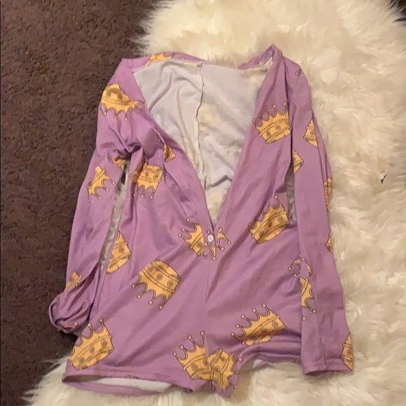 Queen sleep in next to - Picture 1 of 3